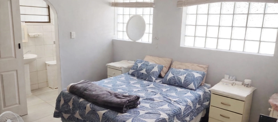 5 Bedroom Property for Sale in Pellissier Free State
